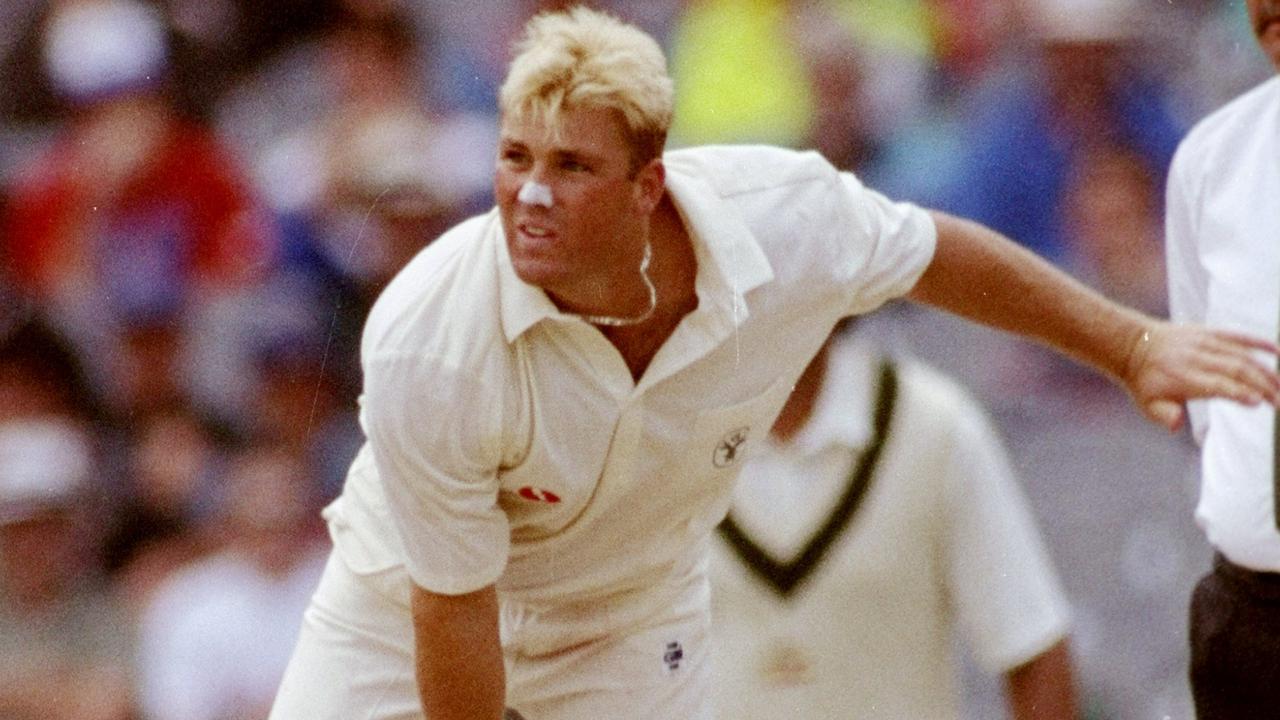 Shane Warne bowling at the MCG during the Boxing Day Test of 1992-93.
