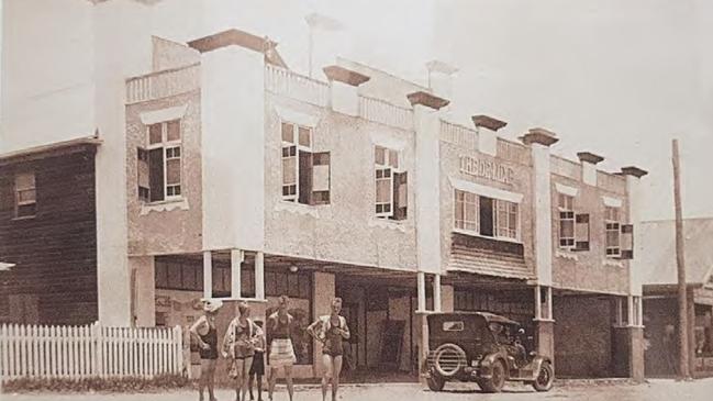 The De-Luxe Theatre at Burleigh Heads. It became the Old Burleigh Theatre Arcade.