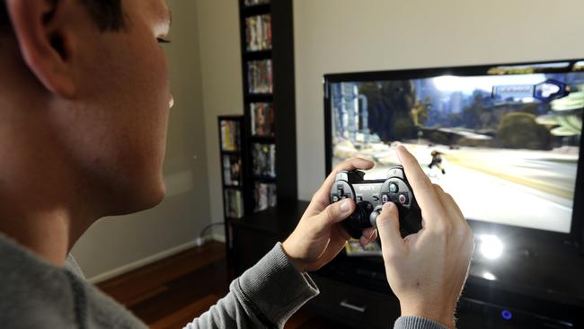 NSW parents are more worried about their kids’ money and gaming habits than others in Australia