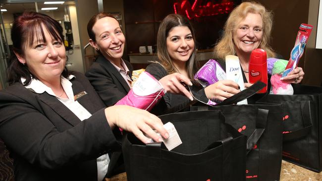 <s1>Blacktown Workers Club ‘s Sandra Cowie, Michelle Seguna, Shakilah Saba and president Kay Kelly. </s1>                        <source>Picture: David Swift</source>