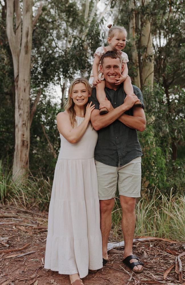 Marnus and Bek Labuschagne and daughter Hallie