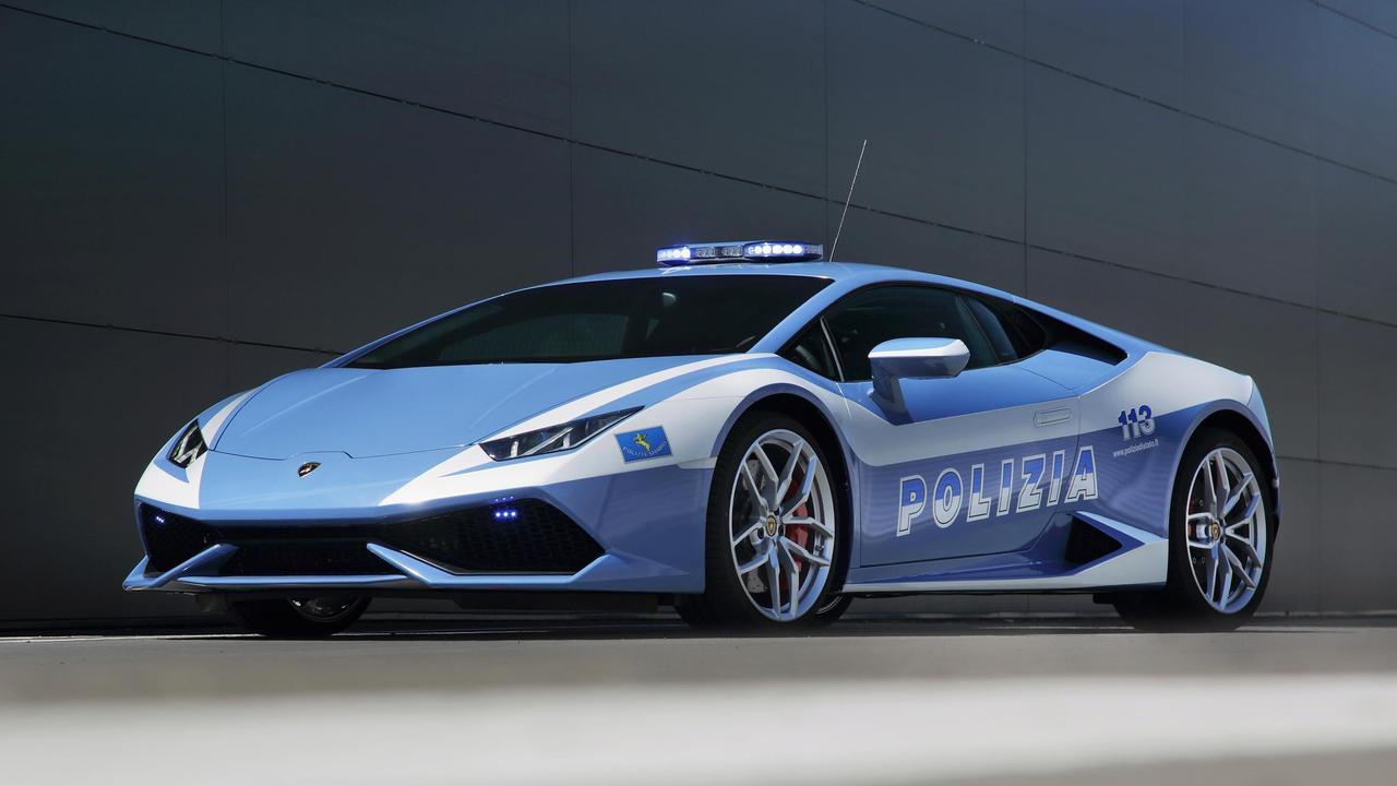Lamborghini Huracan police car saves lives with speed | Gold Coast Bulletin