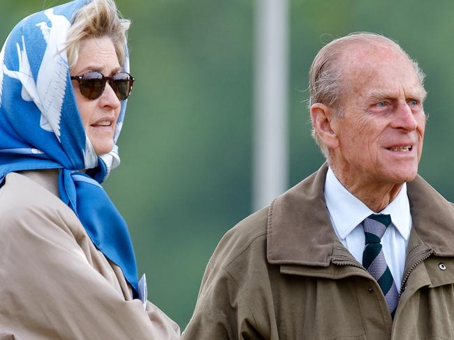 WINDSOR, UNITED KINGDOM - MAY 12: (EMBARGOED FOR PUBLICATION IN UK NEWSPAPERS UNTIL 24 HOURS AFTER CREATE DATE AND TIME) Penelope Knatchbull, Lady Brabourne and Prince Philip, Duke of Edinburgh attend day 3 of the Royal Windsor Horse Show in Home Park on May 12, 2007 in Windsor, England. (Photo by Max Mumby/Indigo/Getty Images)