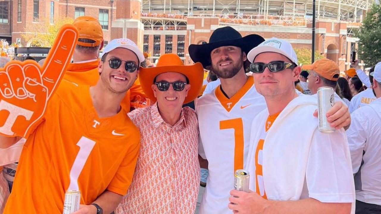 Brisbane Lions players are apparently big fans of the University of Tennessee Volunteers.