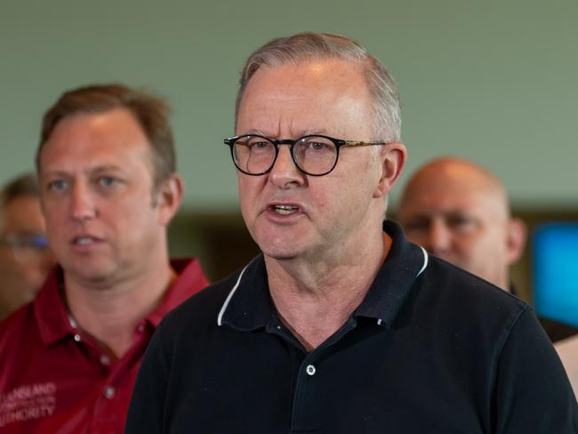 CAIRNS, AUSTRALIA. NewsWire Photos. DECEMBER 22, 2023. The Prime Minister, Anthony Albanese, was in Cairns today with the Premier of Queensland, Steven Miles, the Minister for Emergency Management, Murray Watt, and Queensland Senator Nita Green. They held a press conference. Picture: NCA NewsWire/ Emily Barker