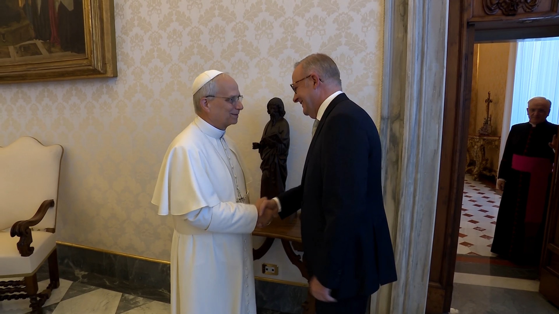 Today's News Headlines: Pope Leo holds private meeting with PM