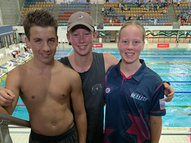 Isaac Waters, Tom Vagg and Sally Vagg at the McDonald's Swimming Queensland Championships 19 December 2019