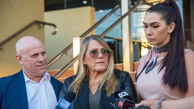 Mackay, 21 Aug 20, Shandee Blackburn Inquest Findings handed down. Paul Beardmore (Vicki's partner), Vicki and Shannah Blackburn after the inquest result Photo : Daryl Wright.