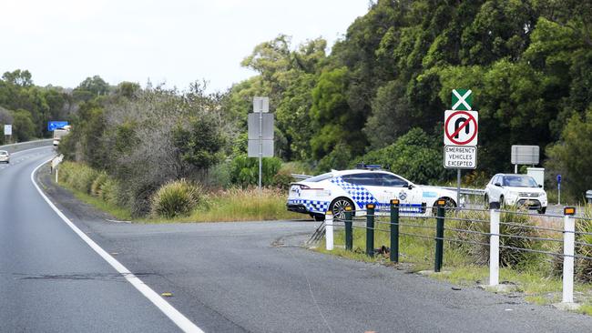 A Queensland Police car sits on the border of NSW and Queensland. Photo: Scott Powick Newscorp Australia