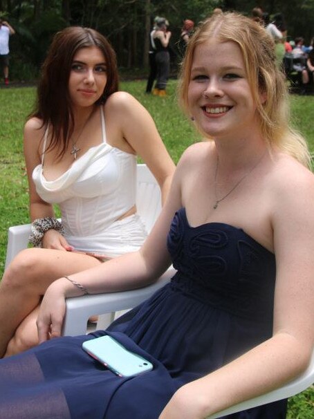 Serenity Ellacott and Milly King.​