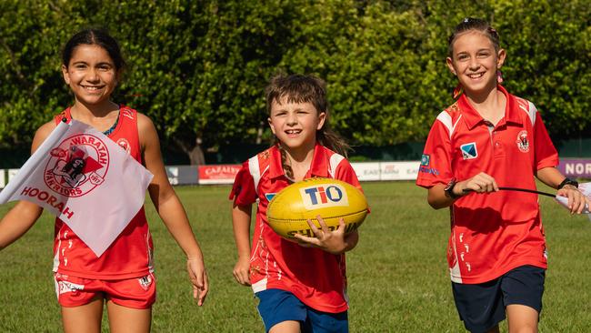 Kids Cheering for Waratah Leilani Perez, Carter Branford, Liv Kafkas 16/3/23 Picture: PEMA TAMANG Pakhrin