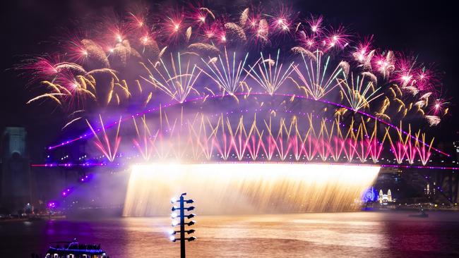 A crippling rail dispute could scupper Sydney’s New Year’s Eve fireworks. Picture: Monique Harmer