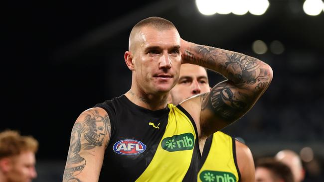 GEELONG, AUSTRALIA - JUNE 01: Dustin Martin of the Tigers looks dejected following the round 12 AFL match between Geelong Cats and Richmond Tigers at GMHBA Stadium on June 01, 2024 in Geelong, Australia. (Photo by Graham Denholm/Getty Images)