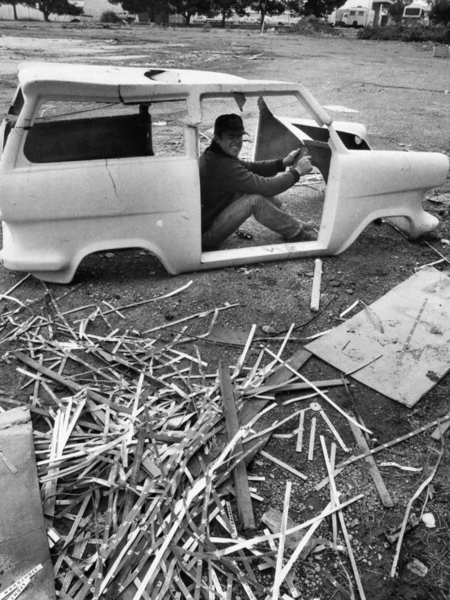 Demolition worker Steve Hollis with the last of the Zeta motor cars in April 1986.