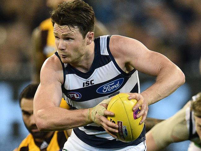 Patrick Dangerfield of the Cats is seen in action during the AFL Qualifying Final match between the Geelong Cats and the Hawthorn Hawks at the MCG in Melbourne, Friday, Sept. 9, 2016. (AAP Image/Julian Smith) NO ARCHIVING, EDITORIAL USE ONLY