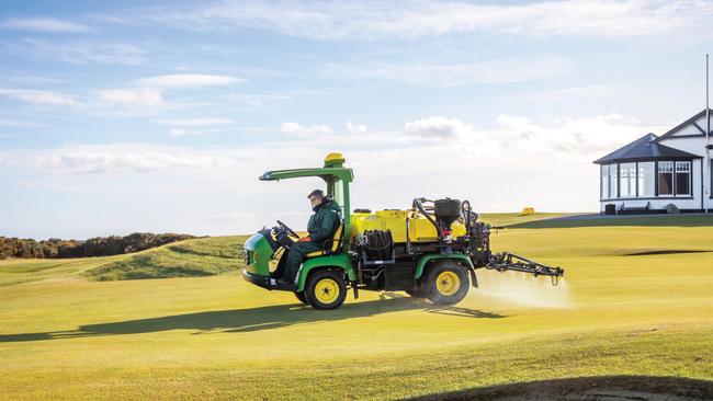 Brandt is using John Deere’s JDLink technology to serve customers in diverse and non-traditional ways.