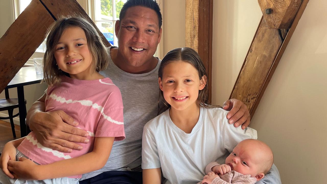 Geoff Huegill with Gisele 8, Mila 10, Rafe 6 months.