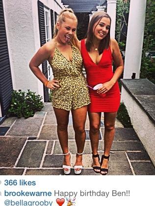 Brooke Warne in one of the poses with one of her gal pals / Picture: Instagram