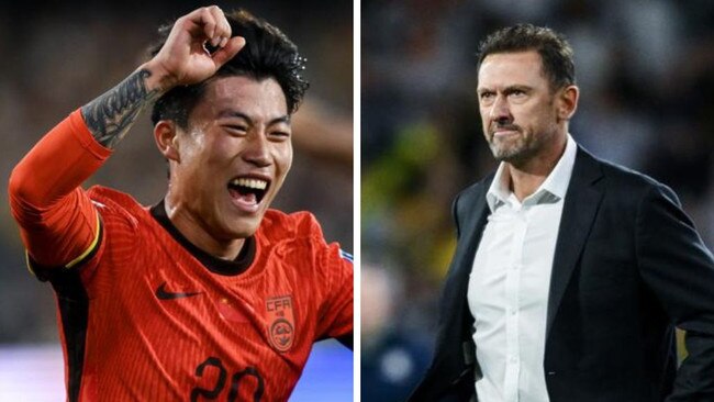 Tony Popovic reacts as China take the lead. Photos: Getty Images