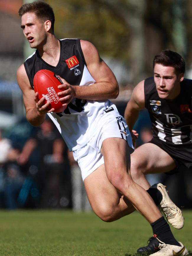 Sam Glover in action for North Ballarat. Picture: Hamish Blair