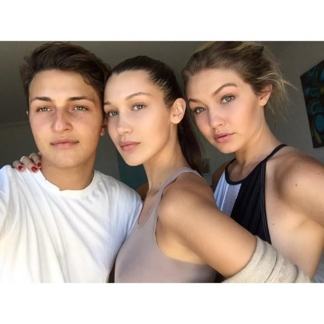 Gigi And Bella Hadids Younger Brother Anwar Is A Model Too