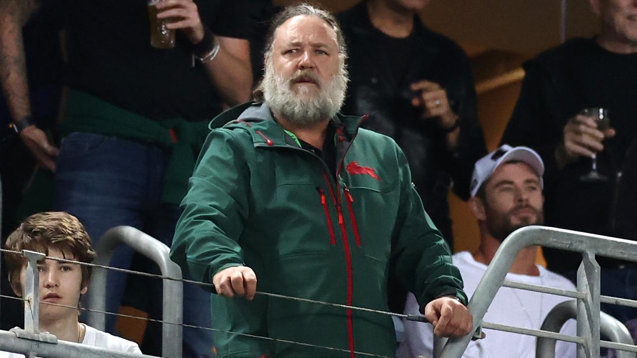 Russell Crowe designed South Sydney Rabbitohs' Anzac jumper in tribute to  submariners