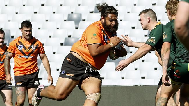 The Oaks’ Apolo Taeiloa with the ball. Picture: John Appleyard