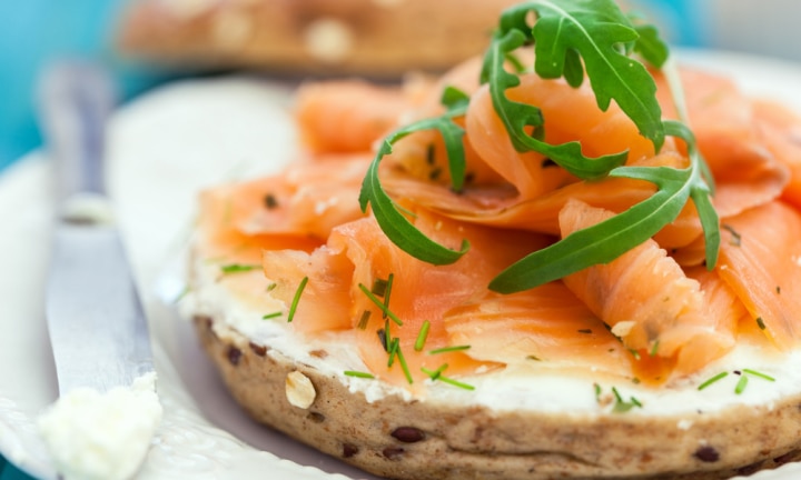 Listeria warning: Two people die after eating smoked salmon - Kidspot