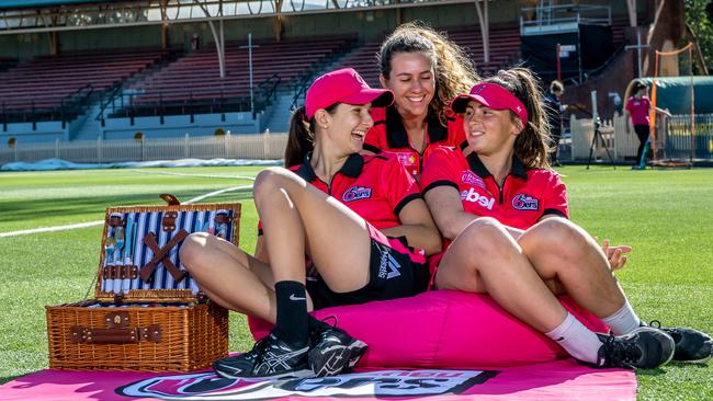 Stella Campbell, Emma Hughes and Alisha Bates are all hoping to make their WBBL debuts this year.