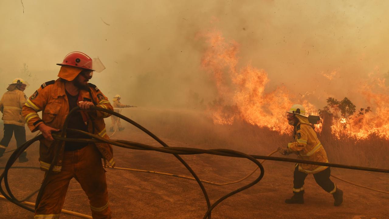 RFS Firefighters battle a spot fire on November 13, 2019 in Hillville. Picture: Sam Mooy/Getty Images