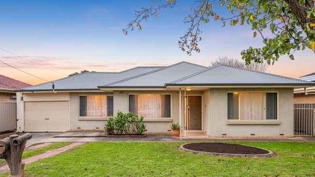 21 Graves Street, Newton will be one of eight Adelaide auctions live streamed here on Saturday. Picture: Supplied