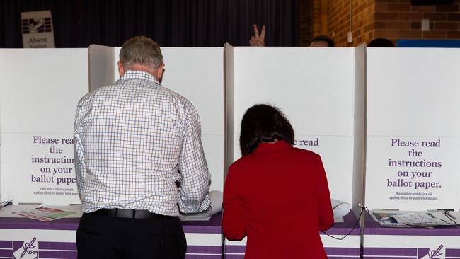 Australian citizens have until 8pm on Monday, April 18 to enrol to be eligible to vote. Picture: AAP/ Jordan Shields