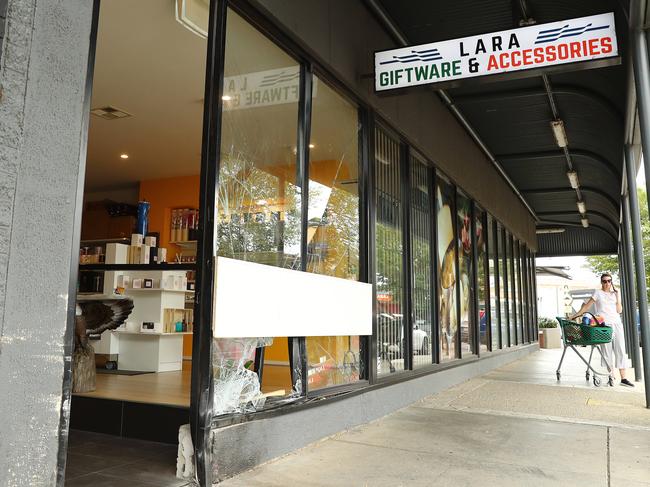 The Lara Smoke Shop smashed window. Picture: Alison Wynd