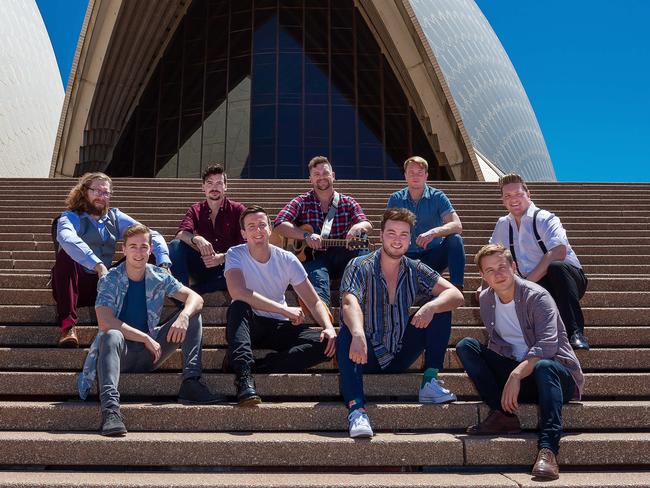 The Choir of Man’s Richard Lock, Luke Johnson, Chris Norton, Se‡n Keany, Josh Lloyd, (front) Ali Crosswell,, George Bray, James Hudson and Ali Higgins are coming to the Sydney Opera House in March.Picture: Monique Harmer