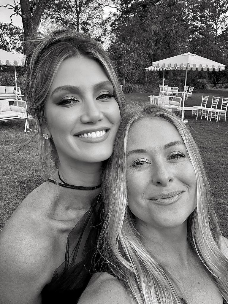 Airlie Walsh with friend Delta Goodrem. Picture: airliewalsh/Instagram