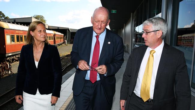 L-R Wollondily mayor Judy Hunnan, former Deputy PM Tim Fischer and Transport Heritage NSW Chef Executive Officer Andrew Moritz at the Rail Symposium, NSW Rail Museum. Thirlmere, Thursday, November 9th 2017. Wollondilly Council is holding a symposium on rail to discuss the urgent need to connect the region in light of the massive growth happening. (AAP Image / Angelo Velardo)