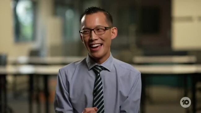 Maths teacher Eddie Woo solves viral problem (The Project)