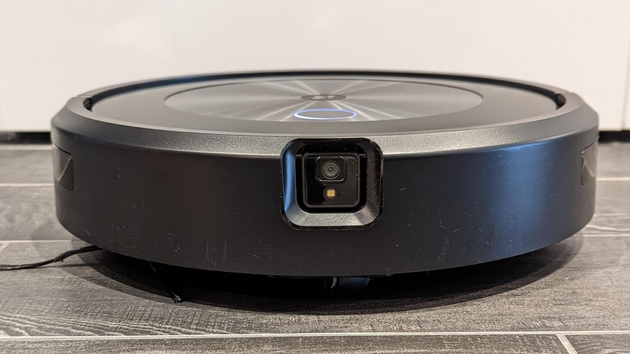 iRobot Roomba j7+ Robot Vacuum Cleaner Review: Picks Up After