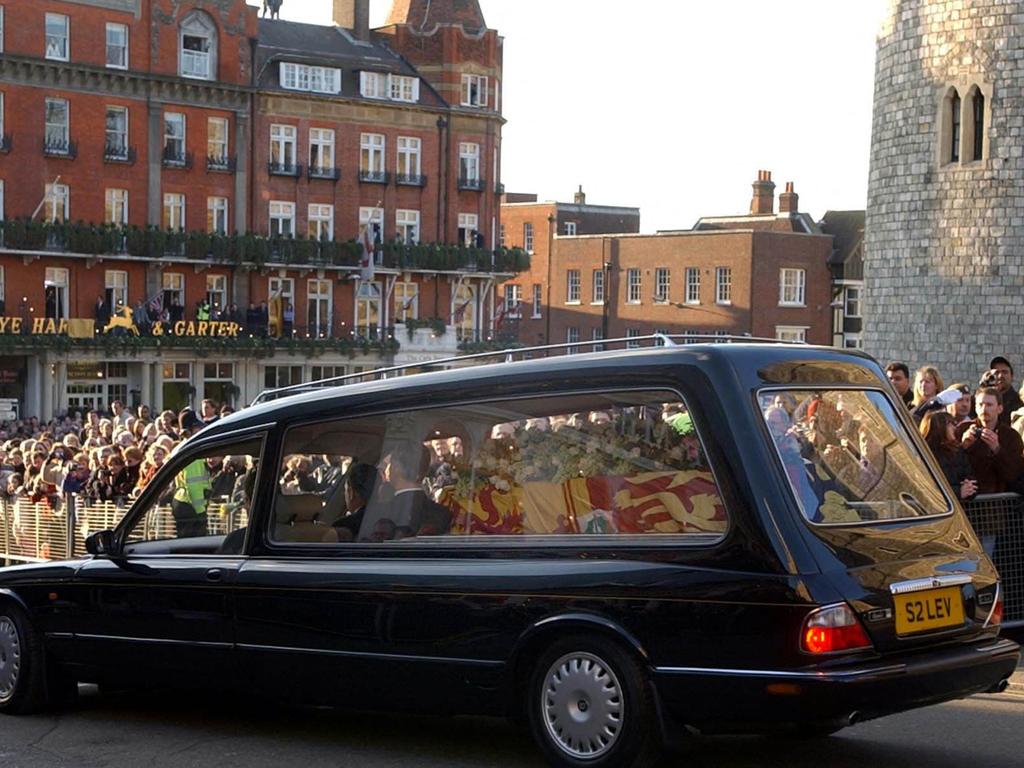 Prince Philip Funeral: Royal Memorials From Princess Diana To The Queen ...