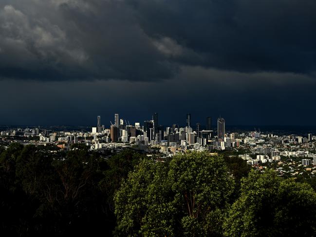 BRISBANE, AUSTRALIA - MARCH 07: A general view is seen of Brisbane from the Mount Coot-tha Summit Lookout on March 07, 2025 in Brisbane, Australia. Australia's east coast, particularly Queensland and northern New South Wales, is bracing for the impact of Tropical Cyclone Alfred, a rare Category 2 storm that is expected to make landfall between the Gold Coast and southern parts of the Wide Bay region. The cyclone is anticipated to bring damaging winds, heavy rainfall, and severe flooding, with millions of residents preparing for the worst-case scenario. Authorities have issued evacuation orders, distributed sandbags, and shut down airports and public transport in anticipation of the storm's arrival, which could be one of the most significant weather events in the region in decades. (Photo by Albert Perez/Getty Images)