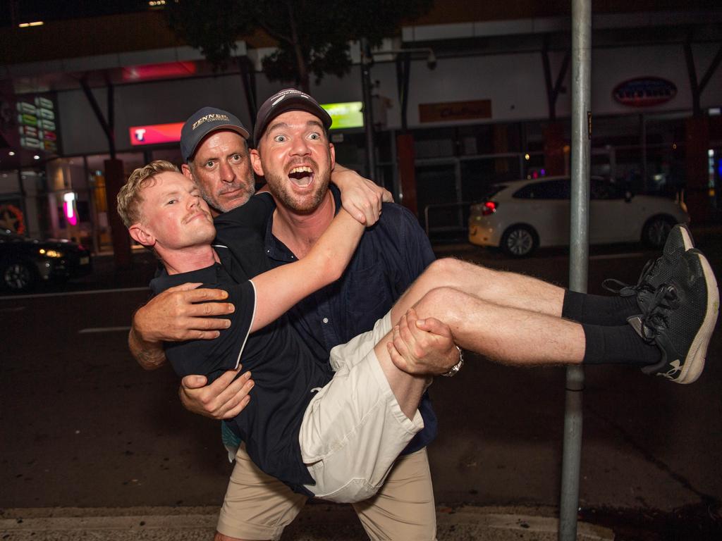 DARWIN, AUSTRALIA Sunday, 31 December, 2023:DARWIN NEW YEARS EVE 2023 Paul Kelly, Steve Moon and Harry Brill pose for a photo at Mitchell Street. Picture: Pema Tamang Pakhrin