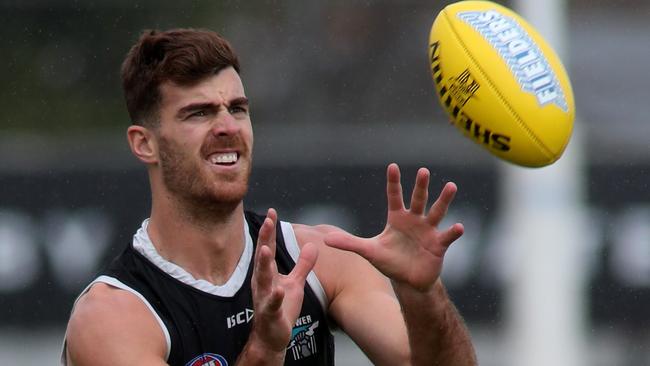 Scott Lycett at Port Adelaide training at Alberton Oval on Thursday. Picture: AAP Image/Kelly Barnes