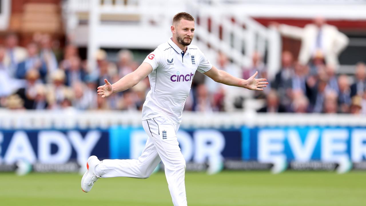 Gus Atkinson of England. Photo by Alex Davidson/Getty Images