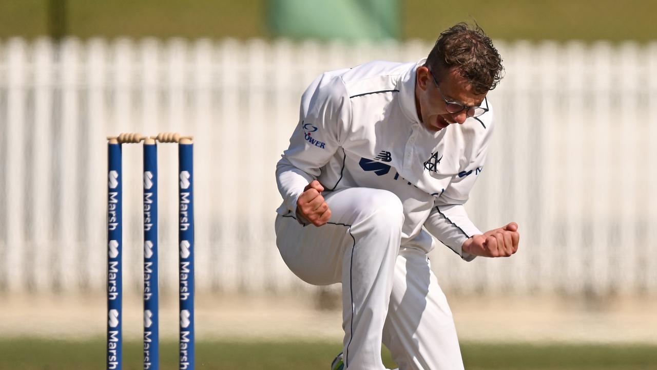 MELBOURNE, AUSTRALIA - OCTOBER 20: Todd Murphy of Victoria celebrates the wicket of Aaron Hardie of Western Australia during the Sheffield Shield match between Victoria and Western Australia at CitiPower Centre, on October 20, 2022, in Melbourne, Australia. (Photo by Morgan Hancock/Getty Images) (Photo by Morgan Hancock/Getty Images)