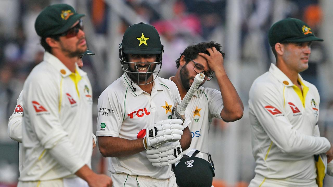 Tes kriket pertama ‘permainan terburuk yang terlihat’, Rawalpindi, reaksi, sorotan, video, laporan, Pat Cummins