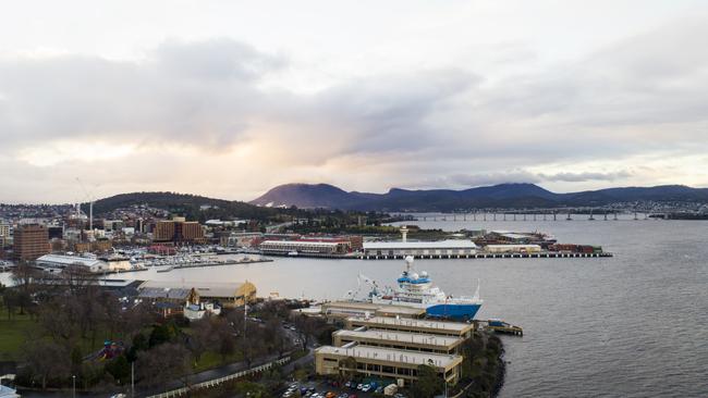 Panorama of Hobart from the CSIRO headquarters at Castray Esplanade in the foreground and Macquarie Point in the middle distance.