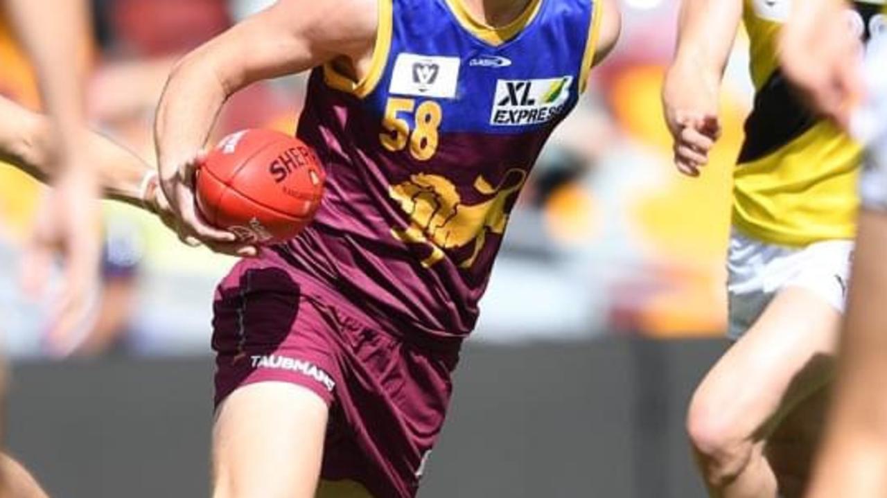 Charlie Bowes weaving between defenders as he makes a play for the Brisbane Lions in the VFL competition. Picure: High Flyer Images