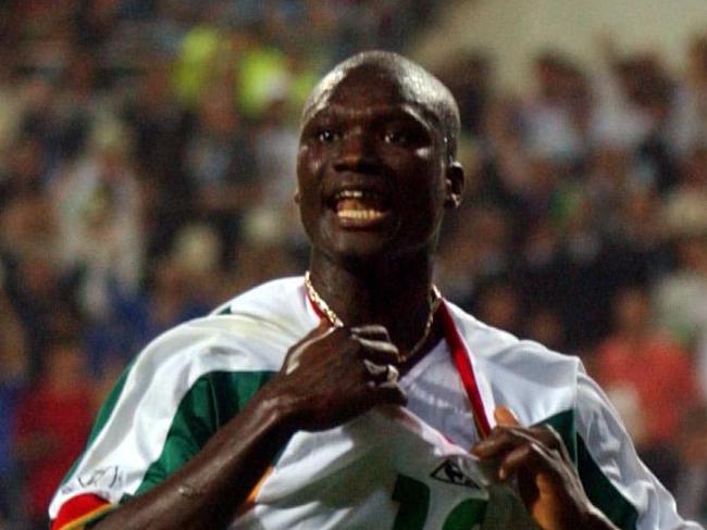 Senegal's Papa Bouba Diop celebrates scoring against France (Photo by Tony Marshall/EMPICS via Getty Images)