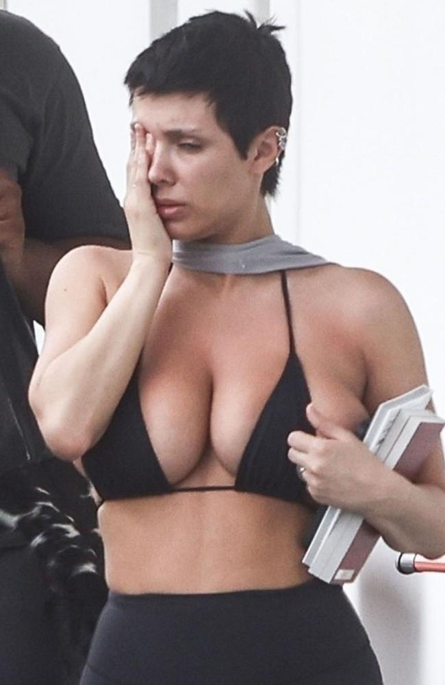 Bianca Censori looked exhausted as she explored Florence, Italy, on August 1. Picture: Backgrid