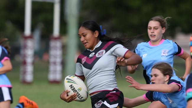 Marsdens Mercedes Taulelei-siala breaks through the Marymount defence. Picture: Glenn Hampson